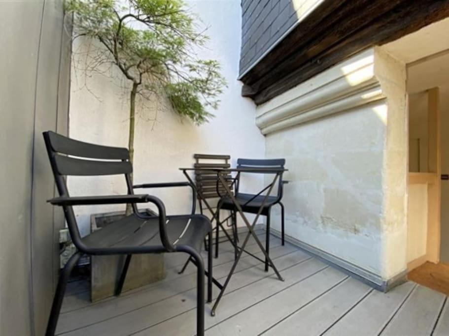 Superbe Studio Avec Terrasse - Cathedrale น็องต์ ภายนอก รูปภาพ